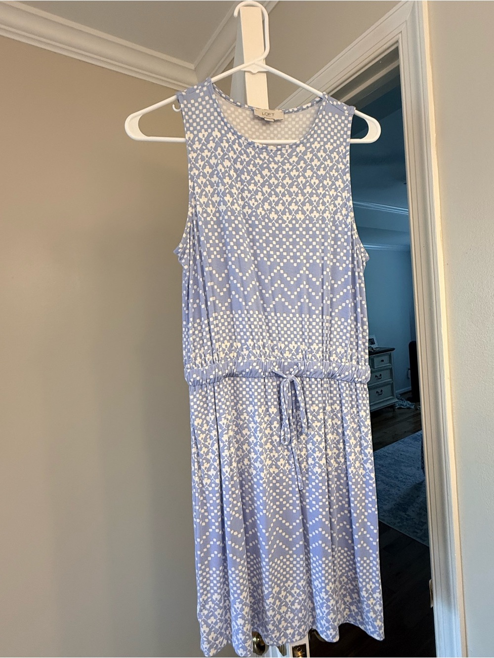 LOFT Light Blue & White Sleeveless Dress size small